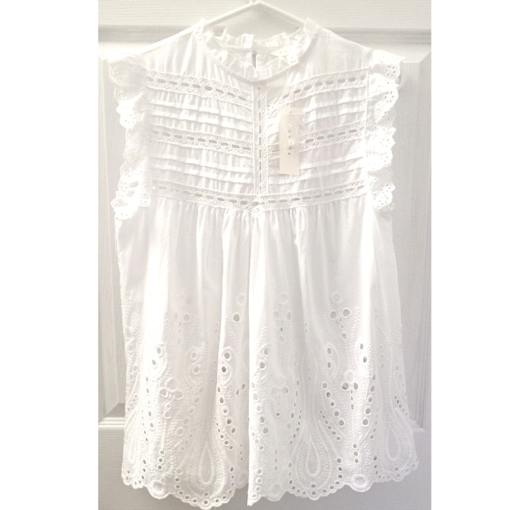 NWT Adiva Blouse Size Small